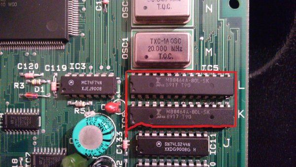 sram mb8464a-10l pero no tenia disponible a 10 solo tenia a 80l, aun así funciona bien.