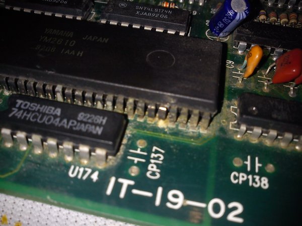 Chip de audio Yamaha ym2610